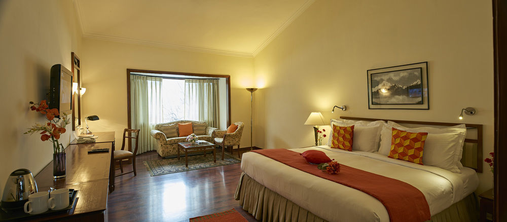 Club Mahindra White Meadows Hotel มะนาลี ภายนอก รูปภาพ