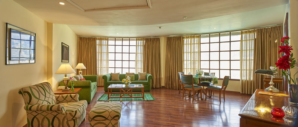 Club Mahindra White Meadows Hotel มะนาลี ภายนอก รูปภาพ